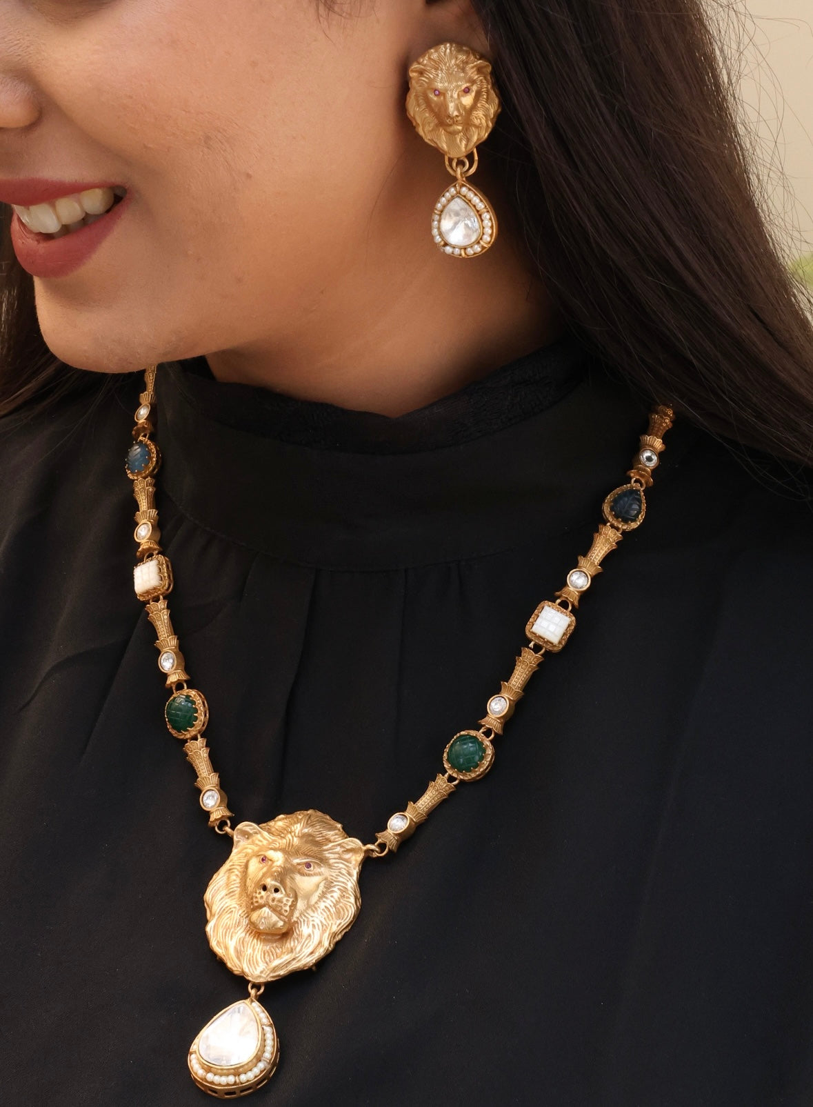 The Leona Ariste | Majestic Lion Motif Necklace Set