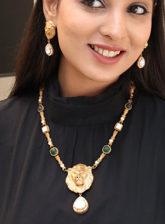 The Leona Ariste | Majestic Lion Motif Necklace Set