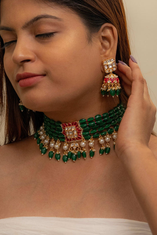 Sonakshi Sinha inspired emerald choker with matching jhumki