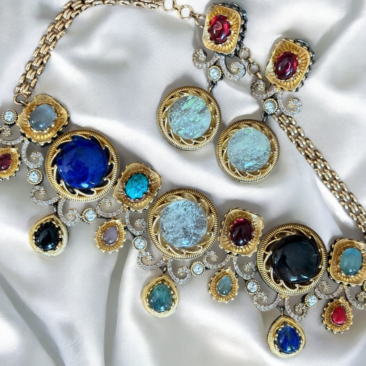 Sabyasachi-Inspired Regal Medallion Choker Set